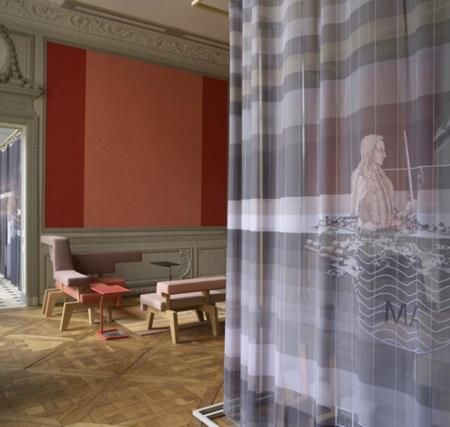 Zamansız Bir Boyuta Açılan Perdeler: Hôtel Dupanlou